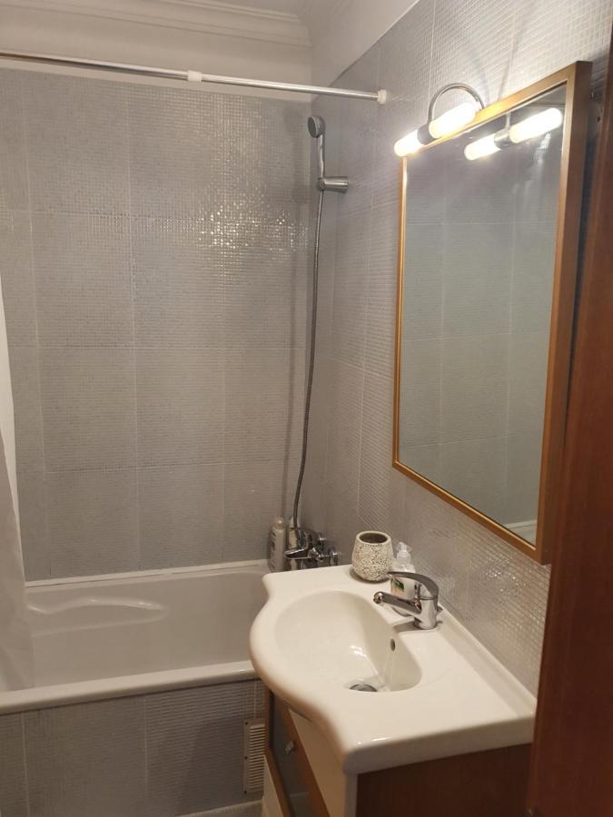 Apartamento Do Paco Do Lumiar Lisbon Bagian luar foto